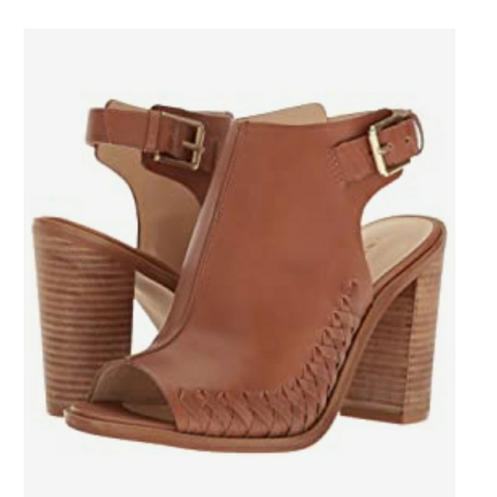 Nine West Sandal